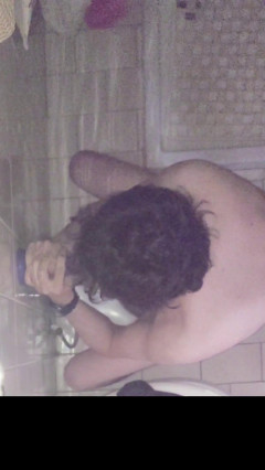 Hands free cum while sucking dildo | Download from Files Monster