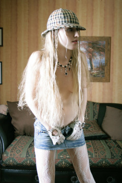 Vera E - Dinamik - by Natasha Schon | Download from Files Monster