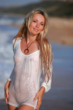 Natalia B - Wave - by Vadim Rigin | Download from Files Monster