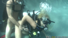 Blonde Hottie Learn To Dive Under Water | Download from Files Monster