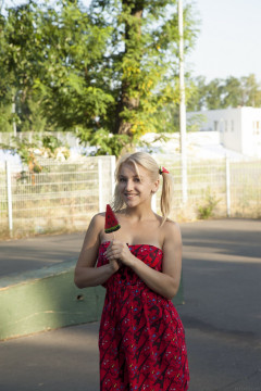 Gloia - Presenting Gloia | Download from Files Monster