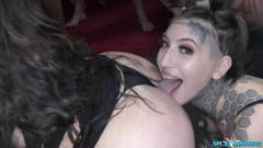 Big-titted Maddisons debut bukkake | Download from Files Monster