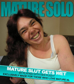 Jasmina (43) - Mature masturbating and sucking | Download from Files Monster