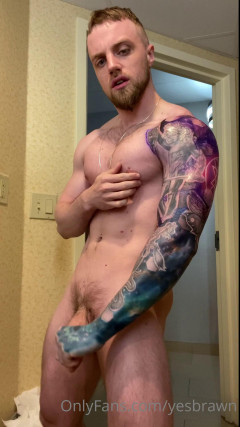 Cheap hotel room & an expensive tattoo walls so thin the whole hotel heard me | Download from Files Monster