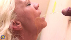 Paulene (46) - Mature gloryhole | Download from Files Monster