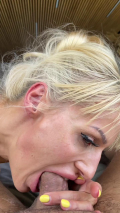 ManyVids - Throatgoat Salivabunny - The anal cowgirl She deepthroats too | Download from Files Monster