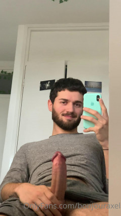 OnlyFans - Bonjouraxel - Videos | Download from Files Monster