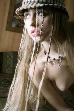 Vera E - Dinamik - by Natasha Schon | Download from Files Monster