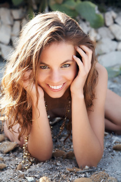 Altea B - Ecos - by Erro | Download from Files Monster