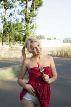 Gloia - Presenting Gloia | Download from Files Monster