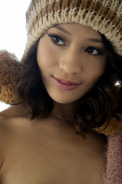 Jasmine Grey - Winter Is Here | Download from Files Monster