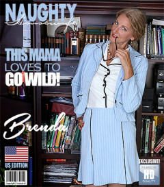 Brenda M. (51) - Mature masturbating | Download from Files Monster