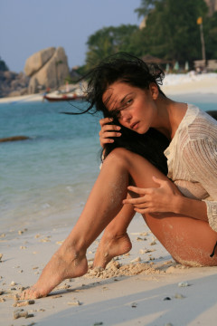 Jenya D - Tropics - by Pasha | Download from Files Monster