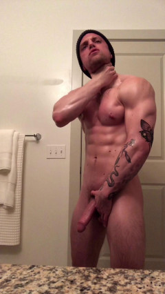 OnlyFans - YesBrawn | Download from Files Monster