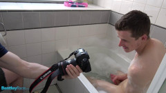BentleyRace Brad Hunter playing with his thick cock in the bath | Download from Files Monster