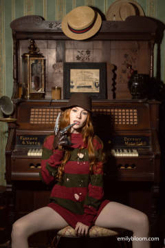 Freddy - Emily Bloom | Download from Files Monster