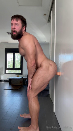 After having a break fun bottoming I finally decided to work | Download from Files Monster