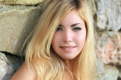MetArt Valeri B - Presenting | Download from Files Monster
