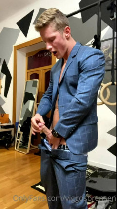 OnlyFans - Daniel Knight | Download from Files Monster