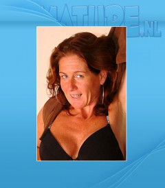 Manuela (42) - Mature slut | Download from Files Monster