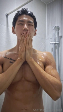 OnlyFans - Korean qkrgktkxks (aodrns) part 1