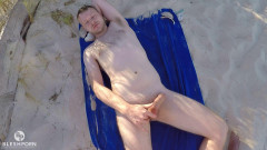 Bleshporn Julian Blesh shoots his load outdoors after naked swimming