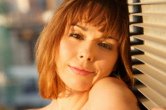 Ariel Rebel Presenting Ariel Rebel