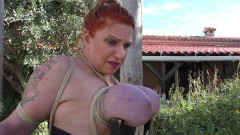 New Outdoor Breast Challenge for Bettine Breastsinpain