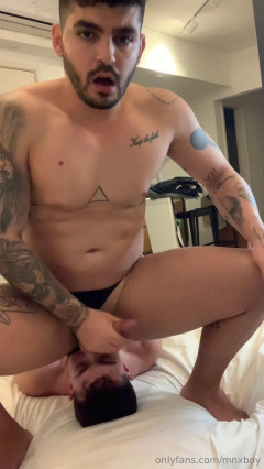 Vtalves knows how to take that dick