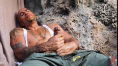 Kinkybitesmen - King Noire: Man Vs. Mango