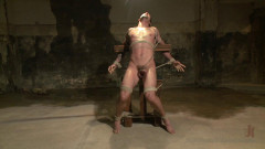 Straight stud Casey More - The Chair - The Pit - The Water Chamber