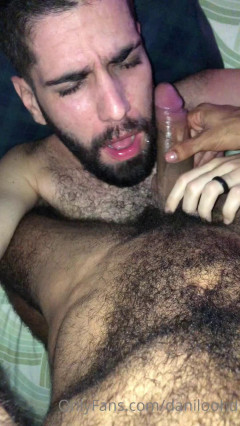 O baianobarbudo meteu o pauzao grosso dele em mim sem pena