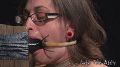 Intotheattic - Elizabeth  2009Sep03