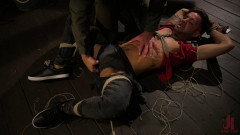 Fuck toy Casey Everett gets used by beefcake Colby Jansen