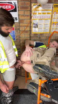 OnlyFans TradesmanCock & Leandro HairyDomXL 2nd video