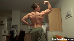 TheBestFlex Jonny Lepo - Close up flexing | Download from Files Monster