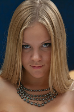 Sara C Presenting | Download from Files Monster